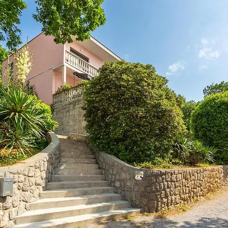 3 Bedroom Cozy In * Opatija